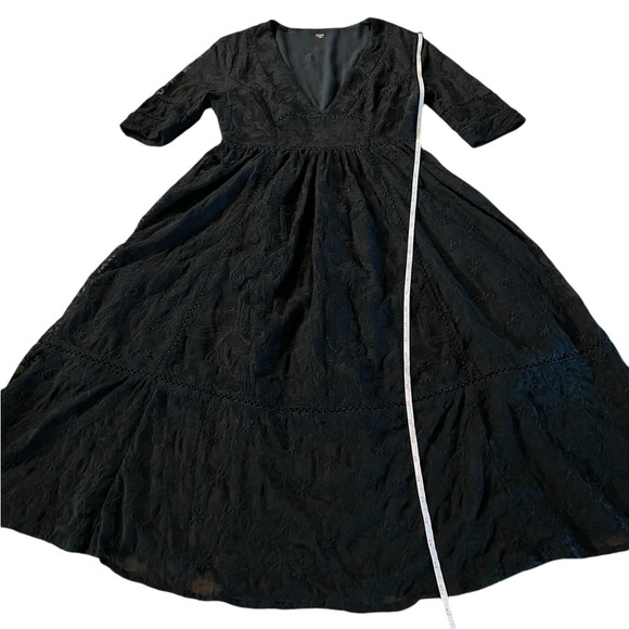 FREE PEOPLE WOMEN’S BLACK MIDI DRESS DEEP V-NECK AND LACE OVERLAY SZ MEDIUM - Picture 10 of 11
